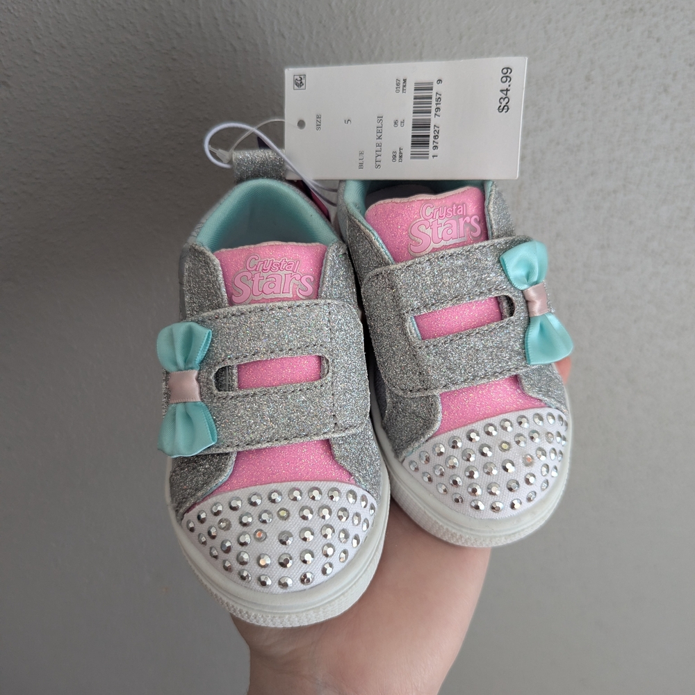 Skechers Crystal Stars Kelsi  Light Up Sneaker Size 5  Gray Pink And Teal